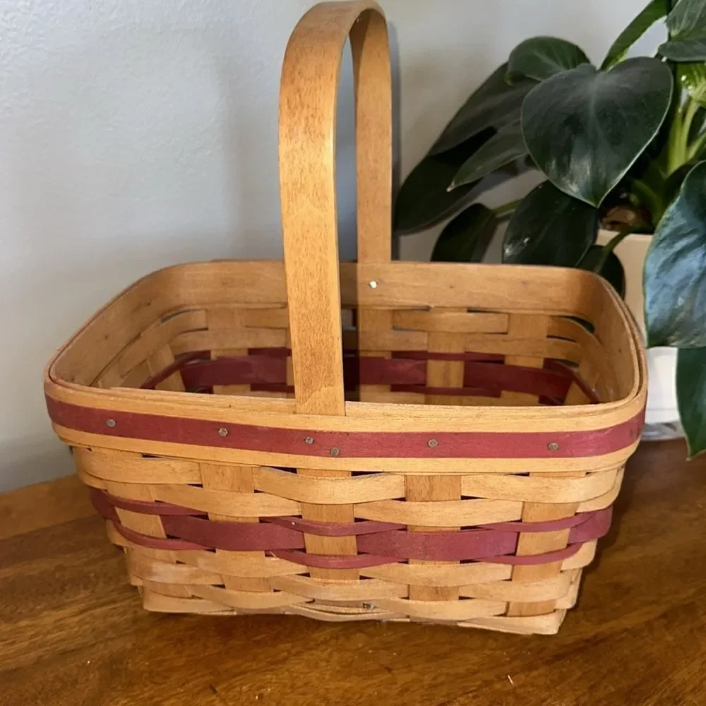 Vintage 1993 Longaberger Basket!